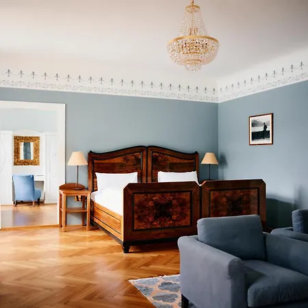 Tauroa Zu Appesbach ホテル