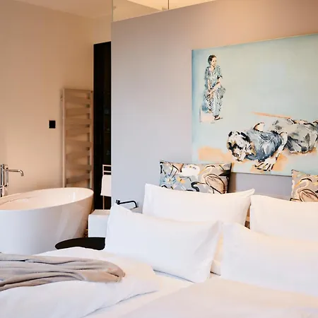Hotell Tauroa Zu Appesbach