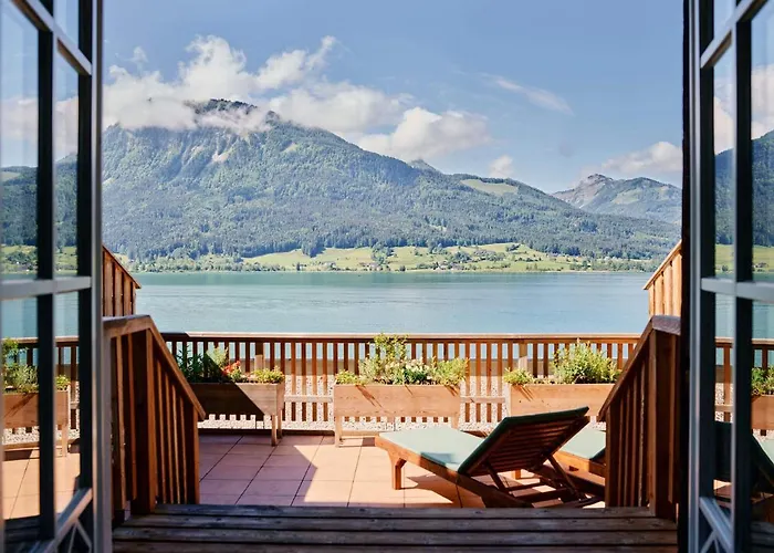 Tauroa Zu Appesbach 4*