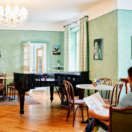 Hotel Tauroa Zu Appesbach 4*